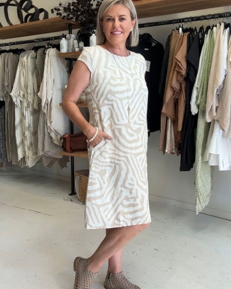 Annie™ | Robe d'été à col rond et joli imprimé